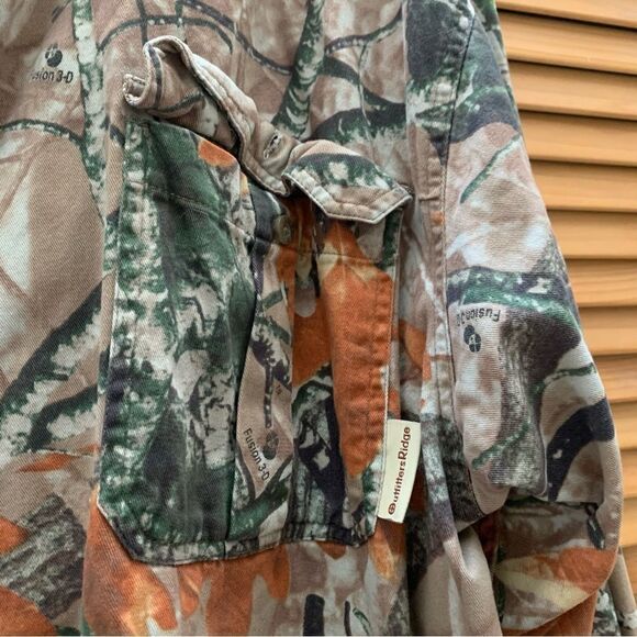 Outfitters Ridge Camo Button Up size 3XL - Picture 2 of 5